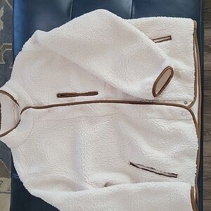 Universal Thread Faux Fur Sherpa Jacket - Size Women's L